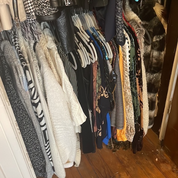 Meet your Posher, Kristin - Picture 3 of 7